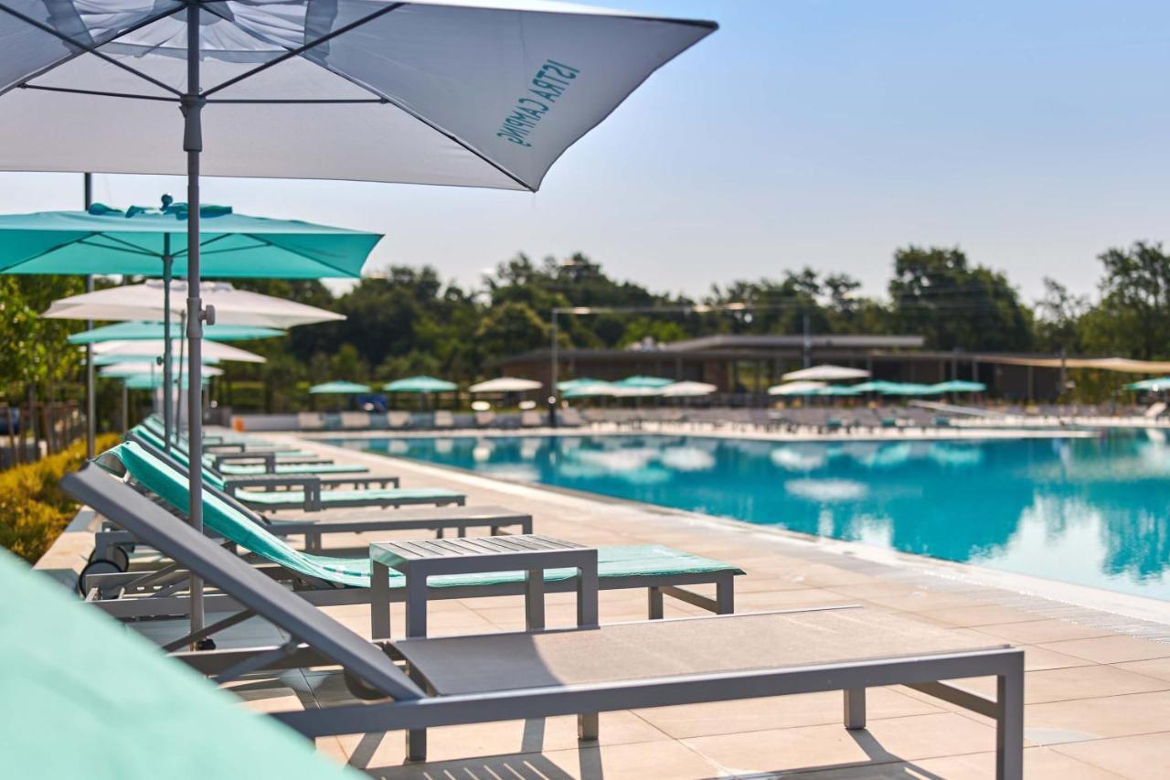 Mobile Homes Premium Vista Mare Park Umag By Camp4You Exterior photo