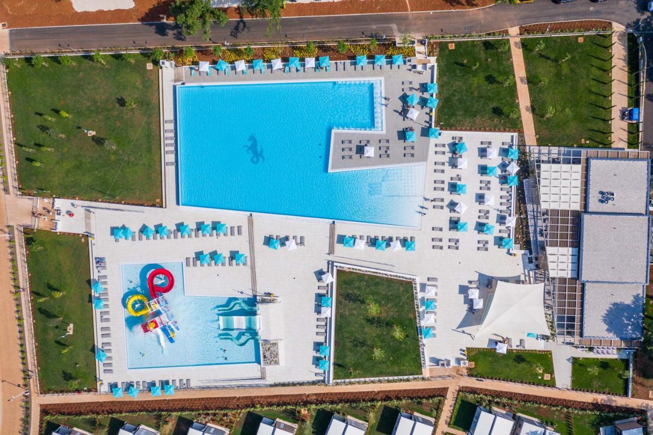 Mobile Homes Premium Vista Mare Park Umag By Camp4You Exterior photo