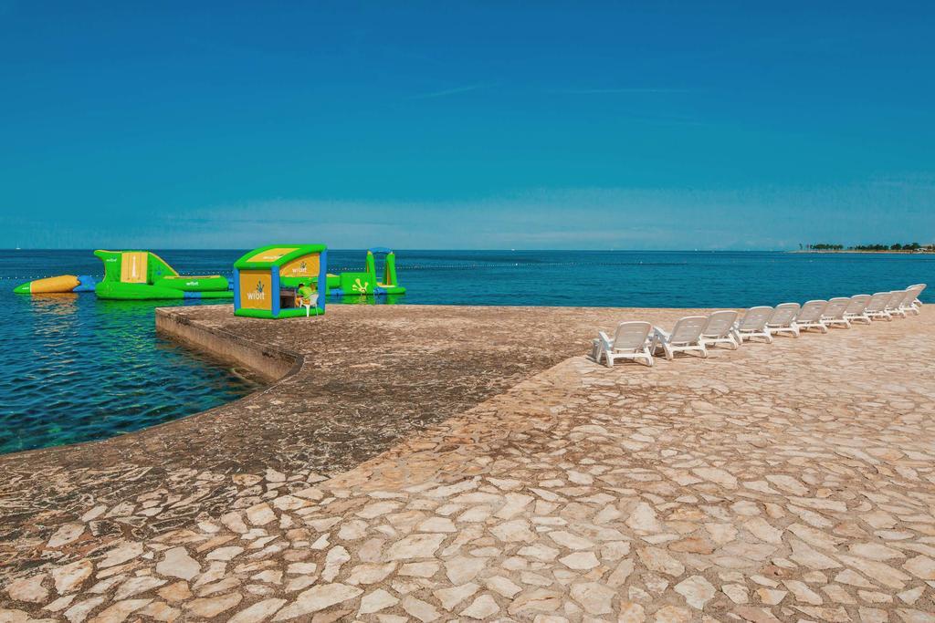Mobile Homes Premium Vista Mare Park Umag By Camp4You Exterior photo