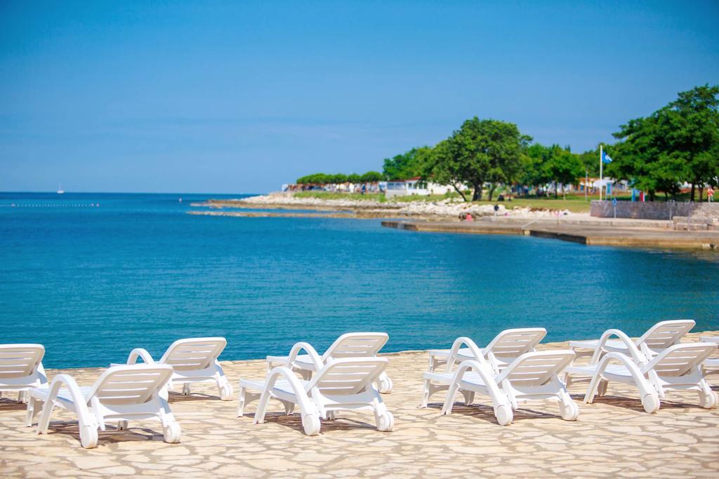 Mobile Homes Premium Vista Mare Park Umag By Camp4You Exterior photo