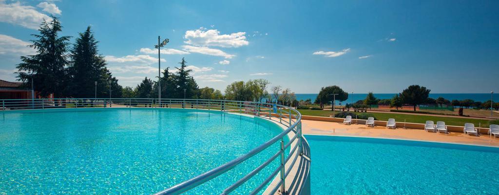 Mobile Homes Premium Vista Mare Park Umag By Camp4You Exterior photo