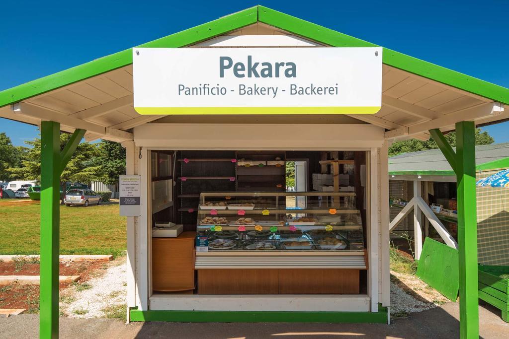 Mobile Homes Premium Vista Mare Park Umag By Camp4You Exterior photo