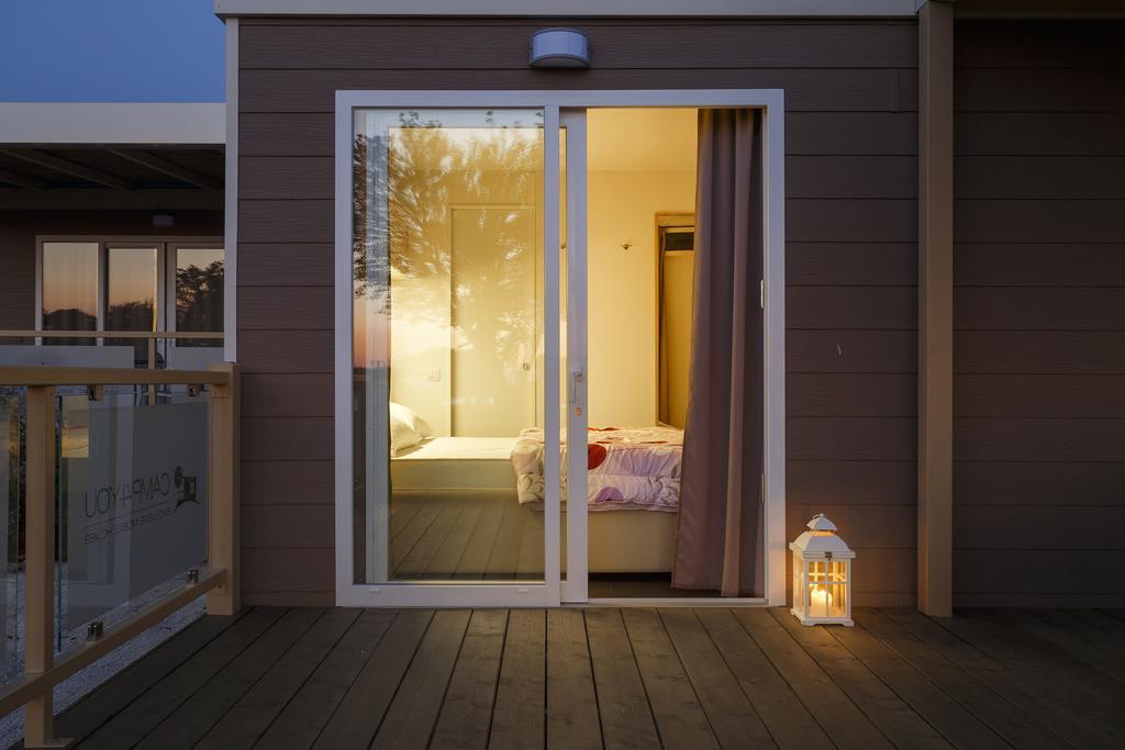 Mobile Homes Premium Vista Mare Park Umag By Camp4You Exterior photo